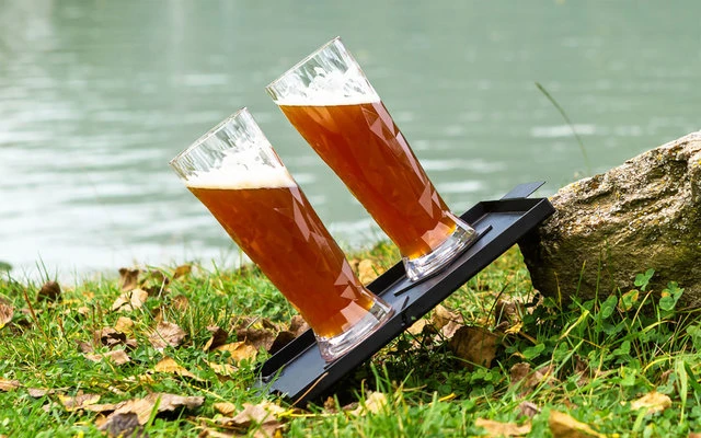 Silwy Cerveza Imán Vasos De Plástico Incl. Posavasos De Gel Metálico 2 Pcs - Imagen 2