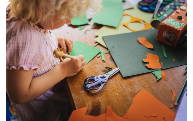 Tijeras De Animales Para Niños Fiskars 13 Cm Ladybird - Imagen 2