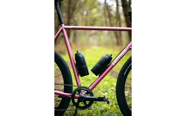 Botella Fidlock Twist X Keego De Titanio Elástico Con Sistema De Portabotellas Mecánico Magnético 600 Ml - Imagen 7