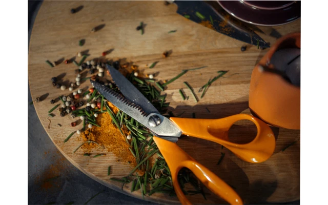 Tijeras De Papel Fiskars Classic 17 Cm - Imagen 4